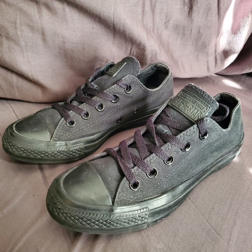 *3-for-$20* Converse Allstar Low, black, size 4y / 6w
